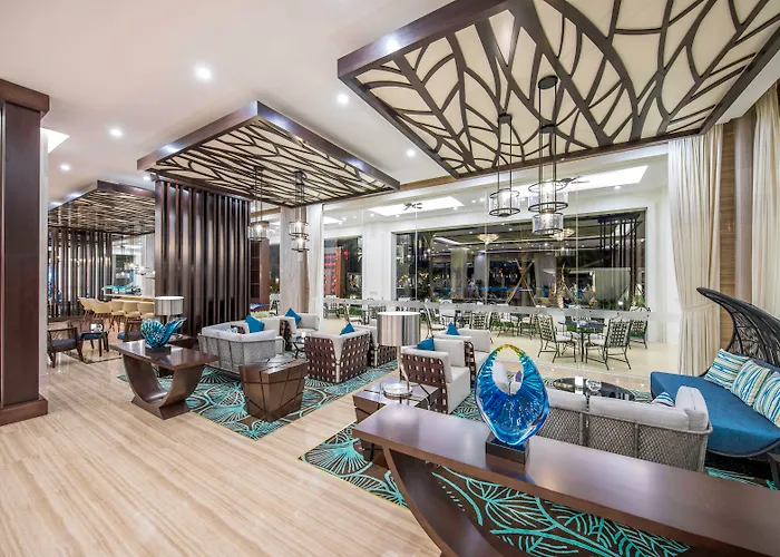 Renaissance Danang Hoi An Resort & Spa