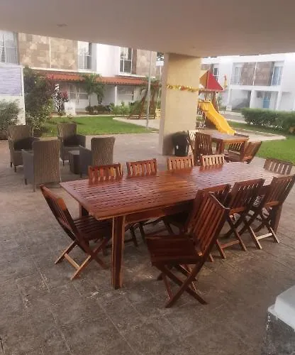 Villa con piscina: Casa Maya