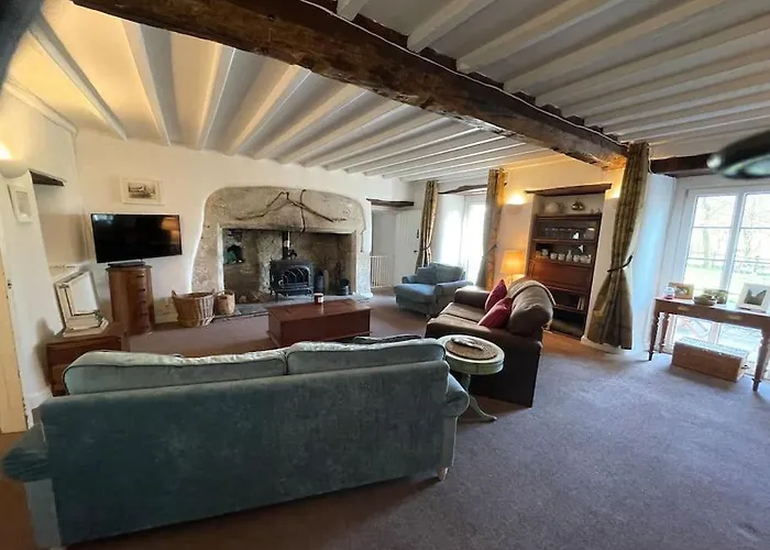 Pet Friendly hotel: Entire Country Farmhouse