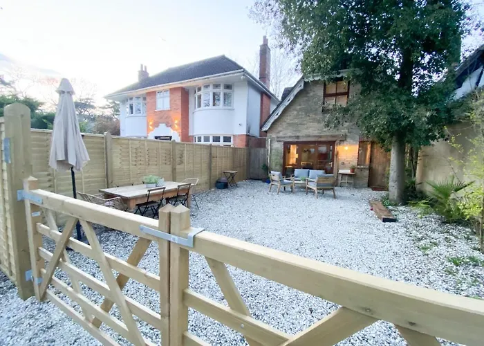 Private villas Coach House - Bournemouth
