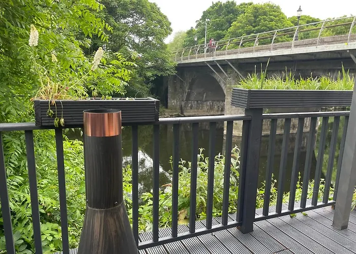 Serene Riverside Villa - Hidden Gem In Dublin City