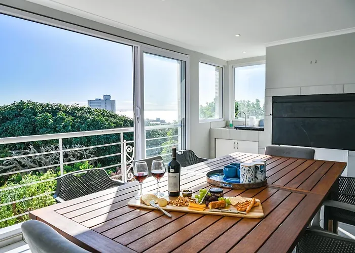 Guest house: Kings Beach Cottages