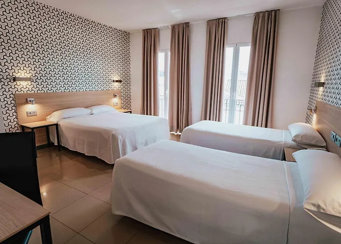 B&B: Atenas Granada