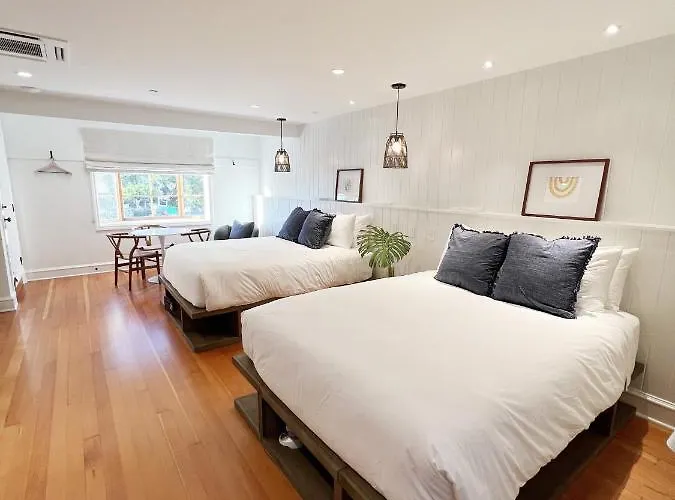 3 star hotel: Hotel Lahaina (Adults Only)