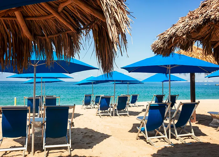 Hôtel avec vue: Blue Chairs Beachfront Resort Puerto Vallarta - Adults Only