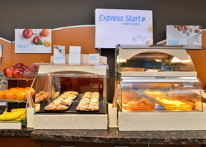 Holiday Inn Express North By Ihg
