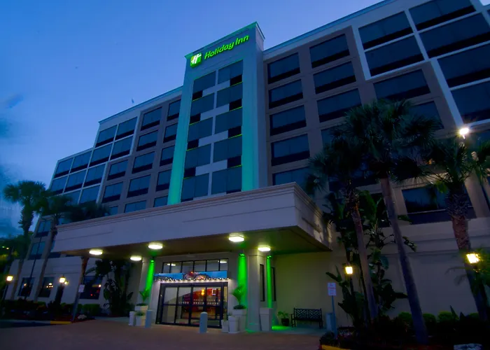 Cheap hotels Holiday Inn Orlando East-Ucf Area By Ihg