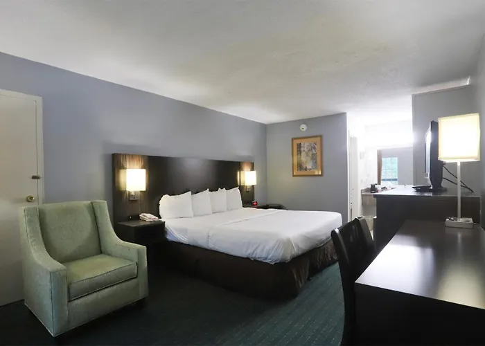 Greenville Inn & Suites