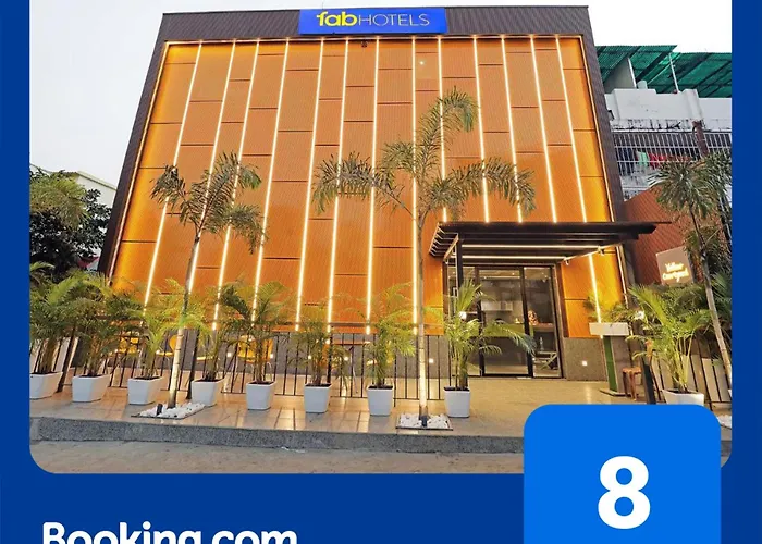 3 star hotels Fabhotel Yellow Courtyard
