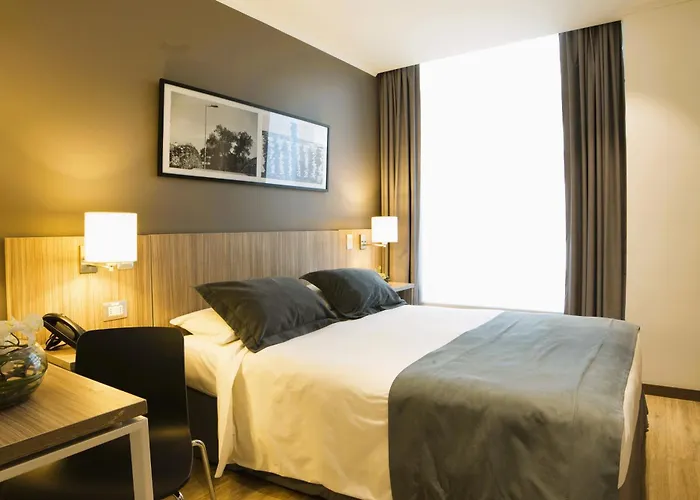 Hotel 3 estrelas: Hotel Capital Bellet