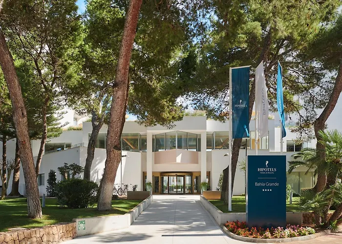 Hipotels Bahía Grande Aparthotel