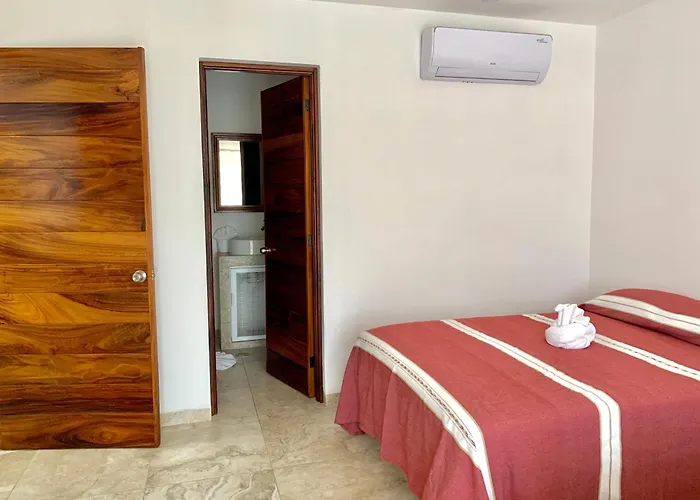 Central hotel: Solez Zihuatanejo