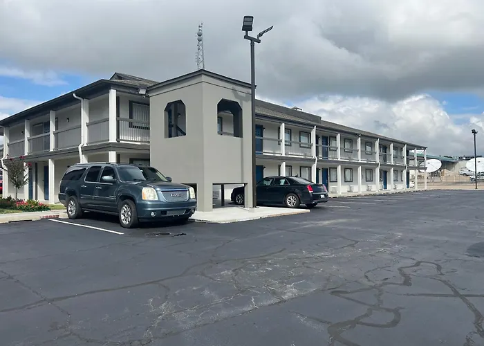 Studio 6 Tulsa Ok Central