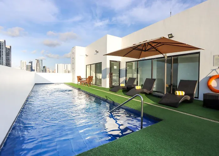 Privato Makati