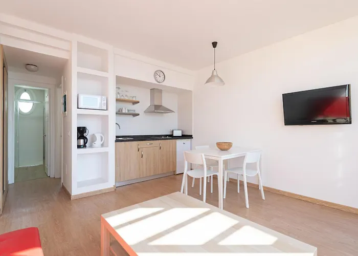  s Cordial Judoca Beach (Adults Only)