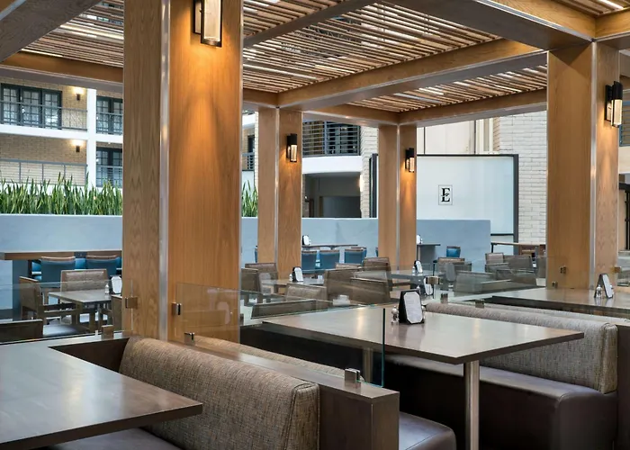 Embassy Suites By Hilton Austin Central