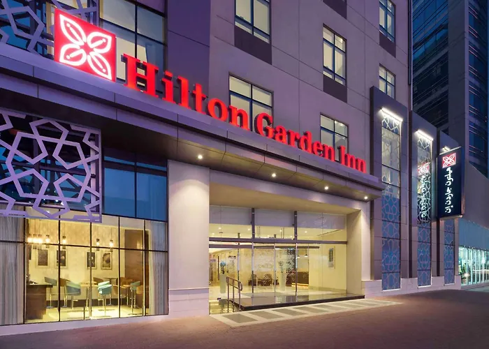 Luchthavenhotel: Hilton Garden Inn Dubai Deira