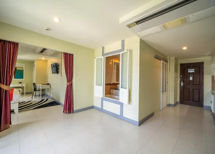La Vintage Resort - Patong, Phuket