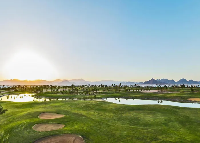 Pickalbatros Golf Beach