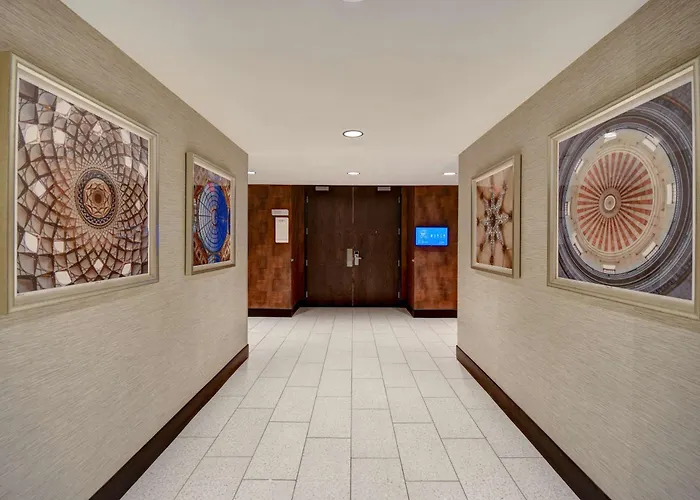 Hilton Garden Inn Kalamazoo Downtown