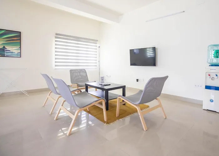 Neemtree Apartments