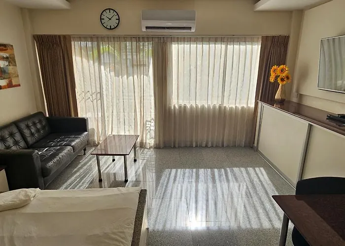 Family Hotel: Oasis Rentals, Diana Estate, Pattaya