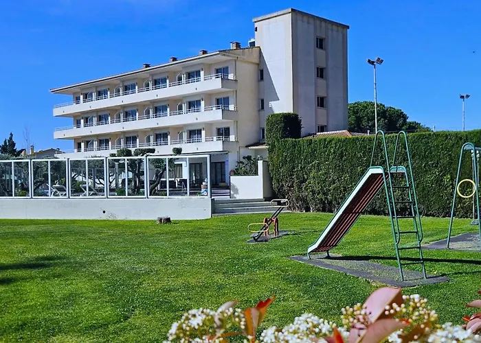 Apartamentos La Masia