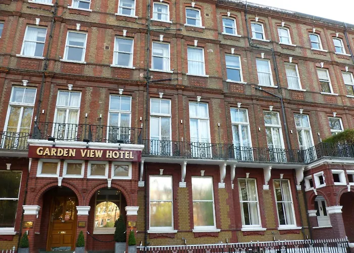 3 star hotel: Garden View Hotel