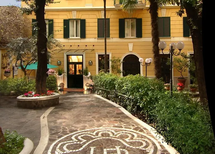 Resort: Hotel Villa San Lorenzo Maria