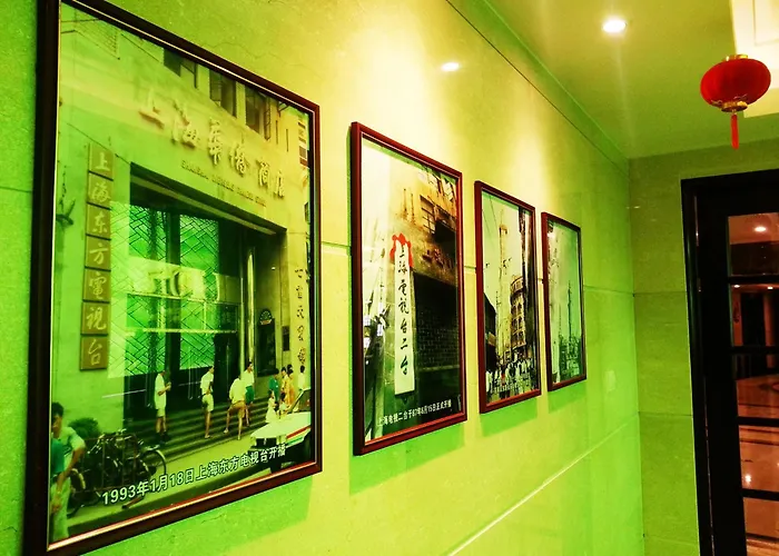 Cheap hotel: Seventh Heaven Hotel