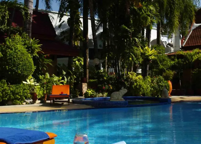 Hotel: Safari Beach Hotel Patong