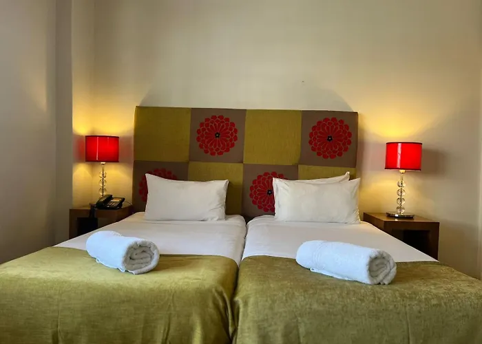 Dog friendly hotels Auberge Gardens
