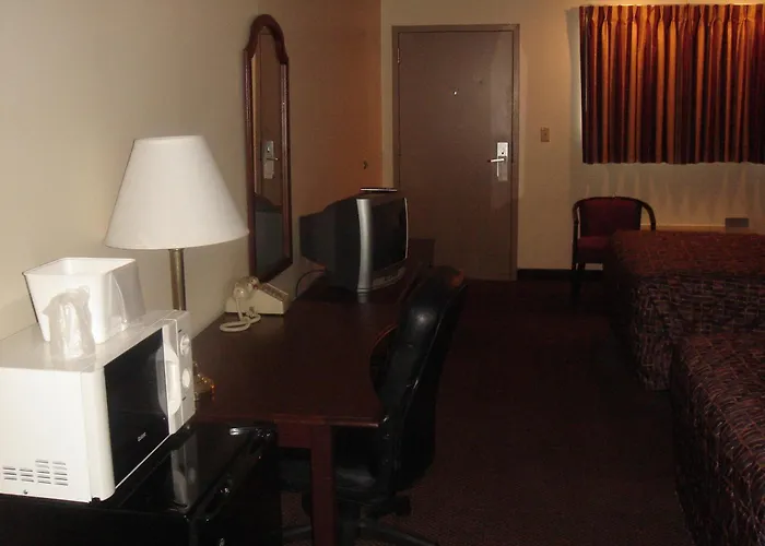 Motel: German Village Inn Motel