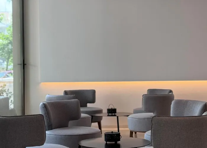 Angela Downtown Hotel