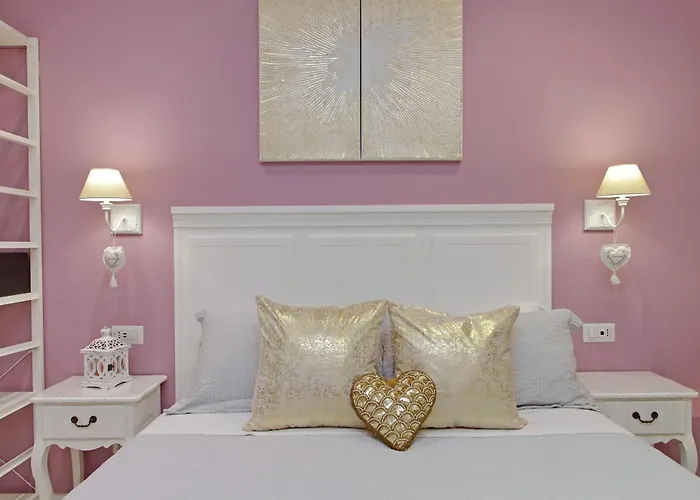 Roman Holiday Charming