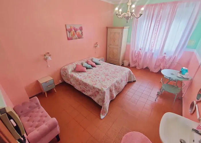  Serenella
