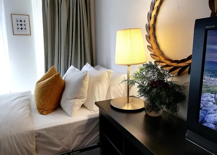 Apart hotel: Stylish Downtown Toronto Residential Hotel