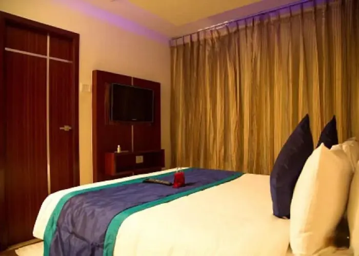 Golf hotels Laila'S County