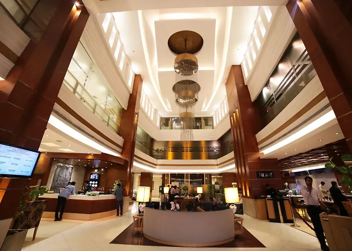 Park Lane Hotel