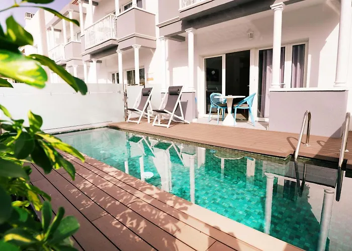 Coral Compostela Beach Golf