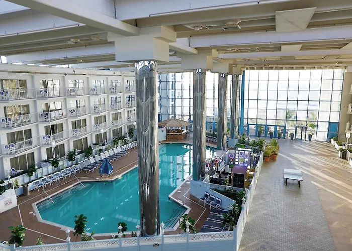 4 star hotel: Princess Royale Oceanfront Resort