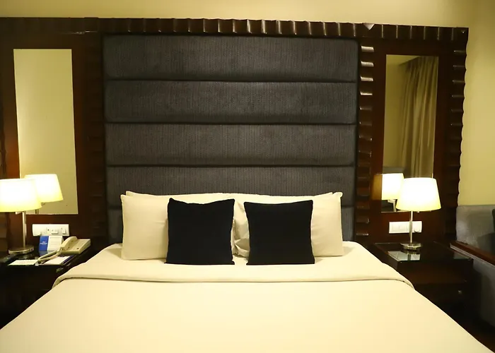 Deventure Sarovar Portico Kapashera, New Delhi