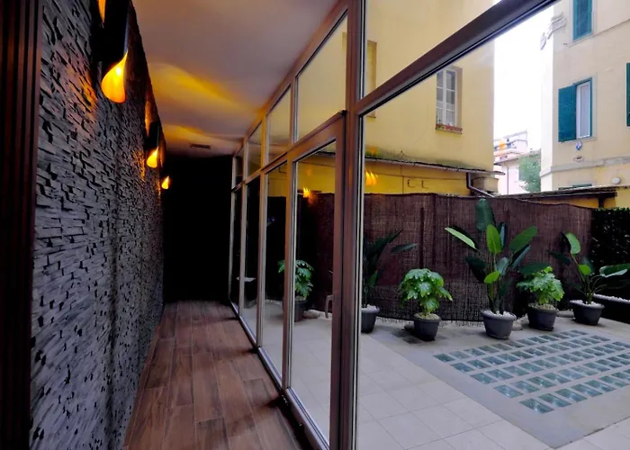  Eterna Suites Roma