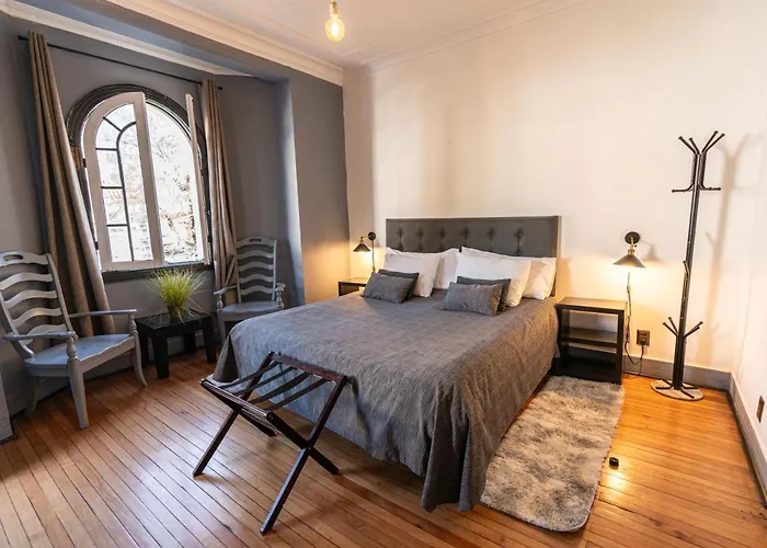 De Blasis Budget Rooms