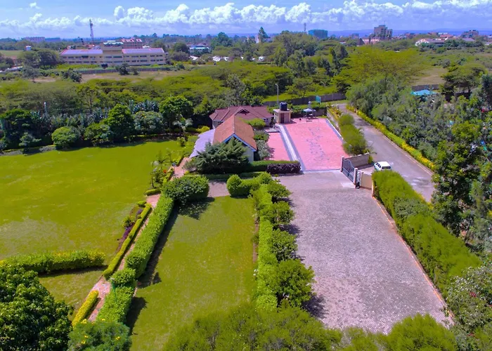 Hotel with pool: Sportsview Hotel Kasarani