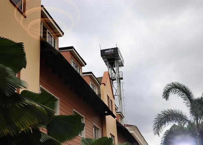 Leola Hotel