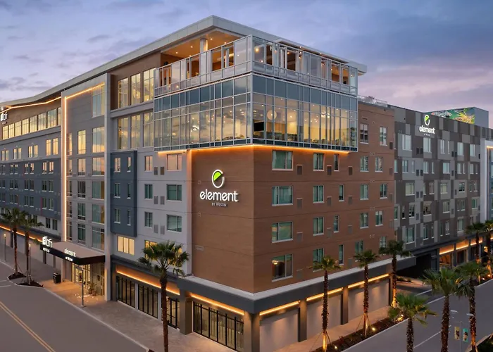 Element Tampa Midtown