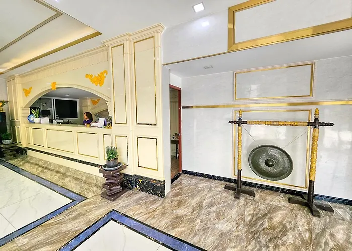 Mermaid Beach Resort