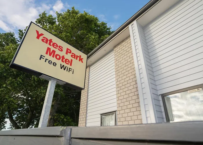 Yates Park Motel