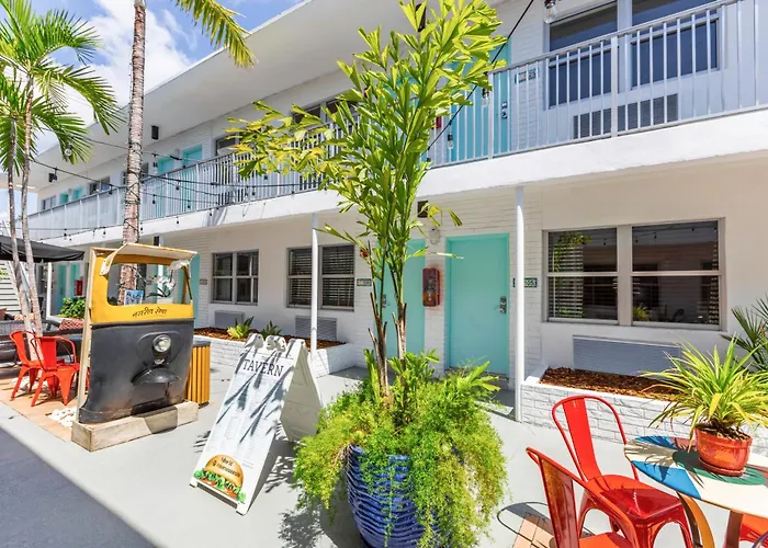 Seaside All Suites Hotel